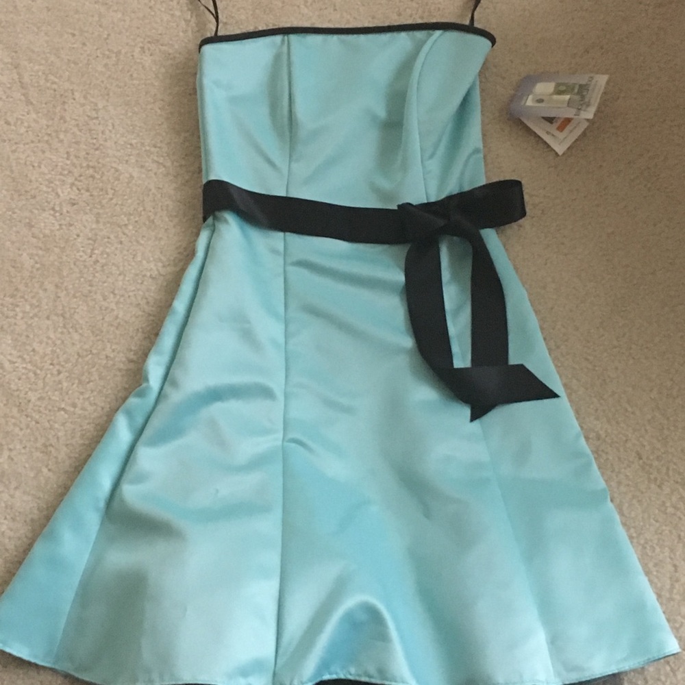 Jessica  McClintock turquoise blue strapless dress